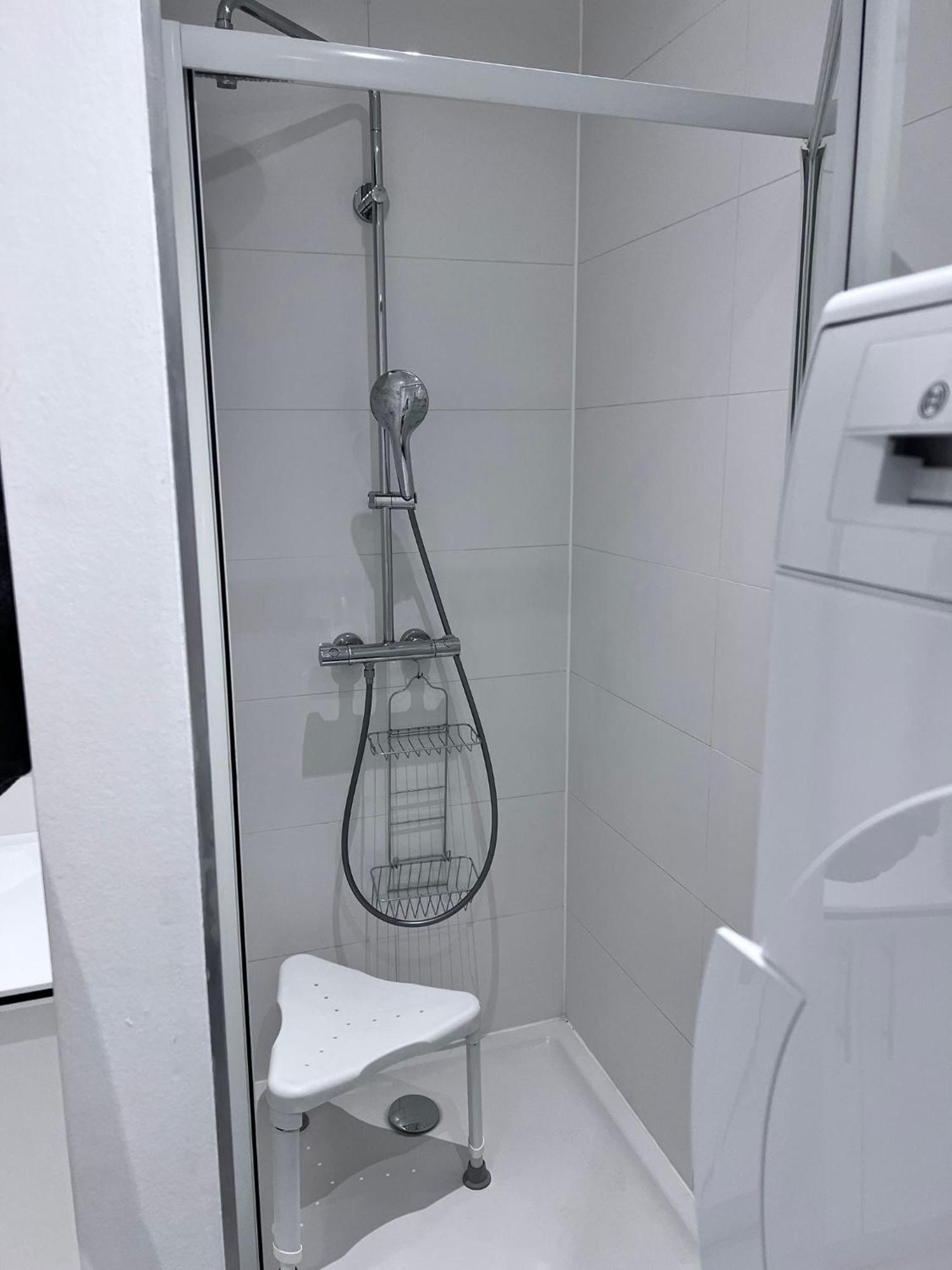 Le Rapp 6, Appartement De Standing 3 Chambres, 7 Personnes &1 Bebe, Cosy Et Familial Ultra Equipe Emplacement Ideal Proche Gare Centre Ville Marches De Noel Quartier Tribunal Contades Strasbourg Exterior photo